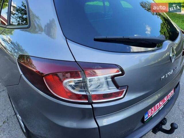 Серый Рено Меган, объемом двигателя 1.6 л и пробегом 194 тыс. км за 8100 $, фото 82 на Automoto.ua