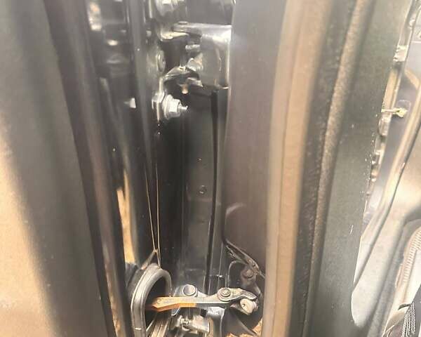 Рено Меган 2011 в Косове на Automoto.ua Серый Рено Меган, объемом двигателя 1.46 л и пробегом 254 тыс. км за 6999 $, фото 27 на Automoto.ua