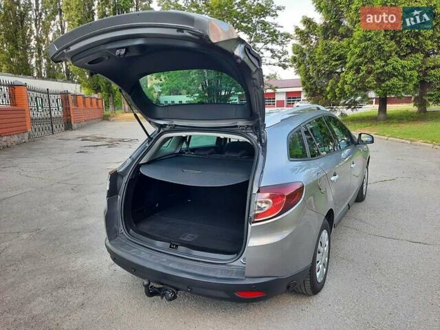 Серый Рено Меган, объемом двигателя 1.6 л и пробегом 194 тыс. км за 8100 $, фото 91 на Automoto.ua