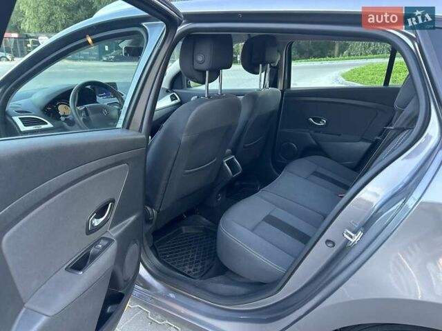 Сірий Рено Меган, об'ємом двигуна 1.5 л та пробігом 264 тис. км за 7300 $, фото 17 на Automoto.ua
