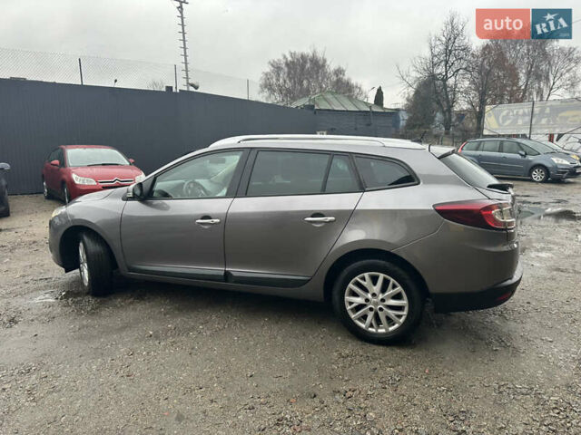 Сірий Рено Меган, об'ємом двигуна 1.87 л та пробігом 200 тис. км за 7700 $, фото 13 на Automoto.ua