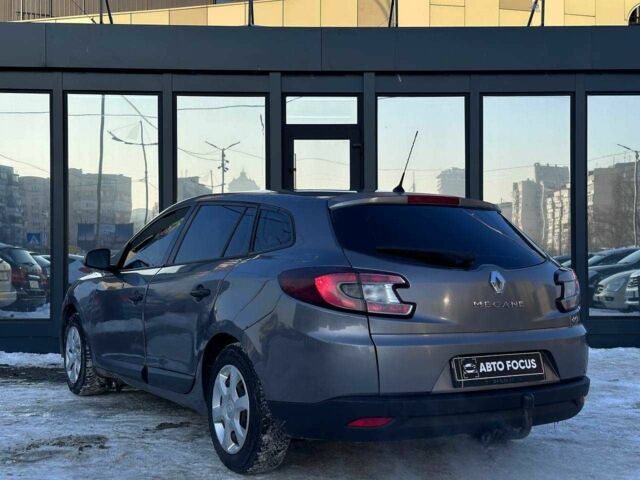 Серый Рено Меган, объемом двигателя 1.5 л и пробегом 316 тыс. км за 5990 $, фото 4 на Automoto.ua