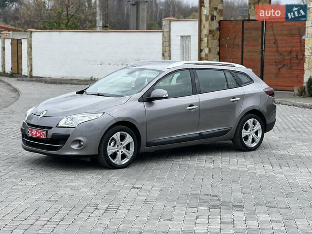 Сірий Рено Меган, об'ємом двигуна 1.5 л та пробігом 199 тис. км за 8250 $, фото 3 на Automoto.ua