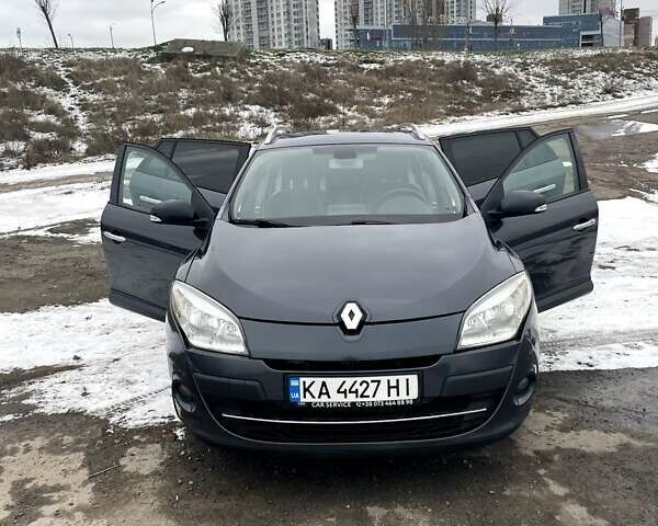 Сірий Рено Меган, об'ємом двигуна 1.87 л та пробігом 259 тис. км за 7000 $, фото 21 на Automoto.ua