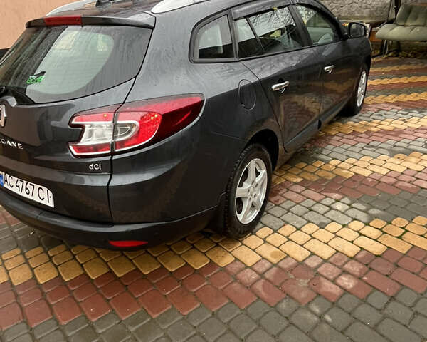 Серый Рено Меган, объемом двигателя 1.46 л и пробегом 320 тыс. км за 7150 $, фото 6 на Automoto.ua