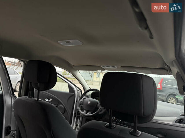 Сірий Рено Меган, об'ємом двигуна 1.6 л та пробігом 182 тис. км за 6699 $, фото 34 на Automoto.ua