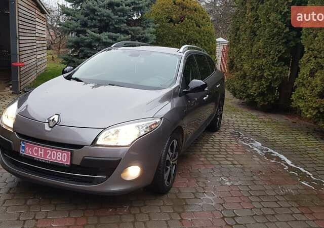 Сірий Рено Меган, об'ємом двигуна 1.5 л та пробігом 195 тис. км за 7999 $, фото 5 на Automoto.ua
