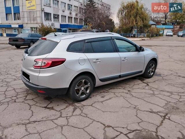 Серый Рено Меган, объемом двигателя 1.5 л и пробегом 273 тыс. км за 6900 $, фото 3 на Automoto.ua
