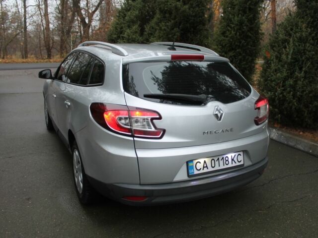 Сірий Рено Меган, об'ємом двигуна 1.5 л та пробігом 270 тис. км за 7200 $, фото 5 на Automoto.ua