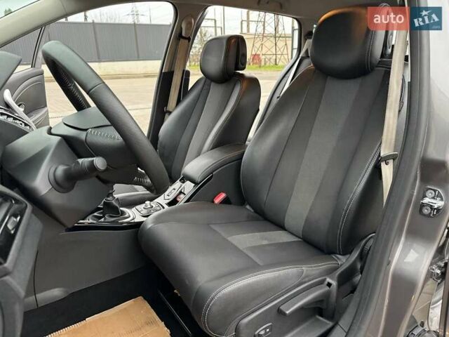 Сірий Рено Меган, об'ємом двигуна 1.4 л та пробігом 216 тис. км за 6500 $, фото 38 на Automoto.ua