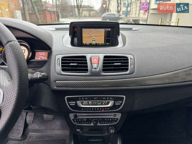 Сірий Рено Меган, об'ємом двигуна 1.5 л та пробігом 218 тис. км за 7200 $, фото 45 на Automoto.ua