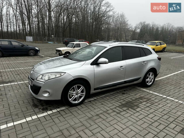 Серый Рено Меган, объемом двигателя 1.46 л и пробегом 243 тыс. км за 7200 $, фото 11 на Automoto.ua