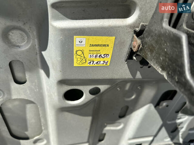 Серый Рено Меган, объемом двигателя 1.46 л и пробегом 203 тыс. км за 6700 $, фото 21 на Automoto.ua