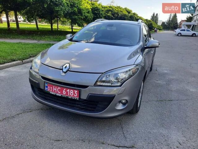Серый Рено Меган, объемом двигателя 1.6 л и пробегом 194 тыс. км за 8100 $, фото 116 на Automoto.ua