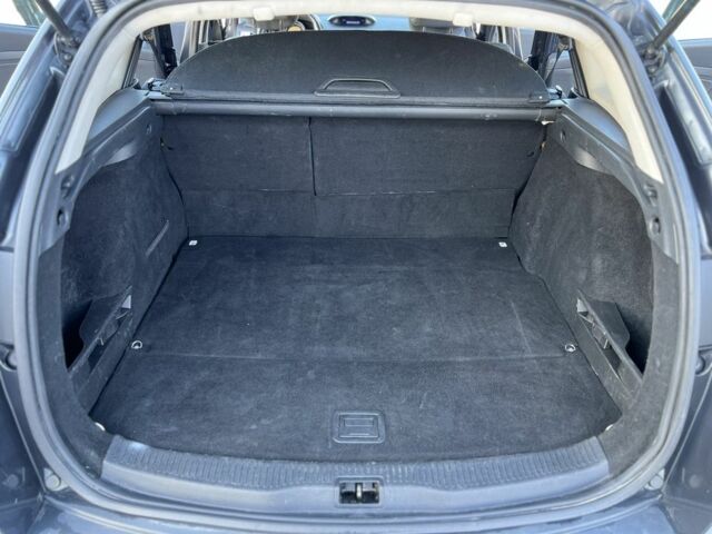 Сірий Рено Меган, об'ємом двигуна 1.5 л та пробігом 350 тис. км за 6200 $, фото 15 на Automoto.ua