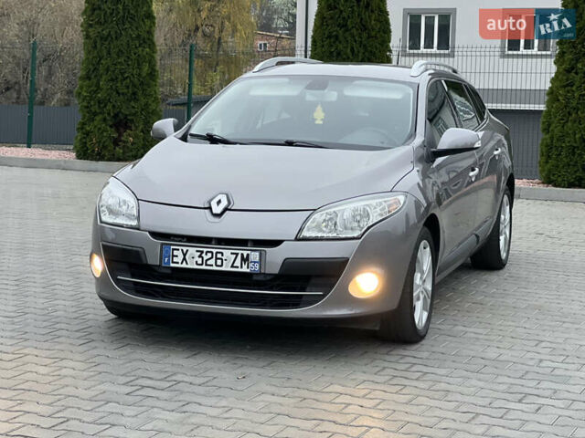 Серый Рено Меган, объемом двигателя 1.46 л и пробегом 220 тыс. км за 7900 $, фото 4 на Automoto.ua
