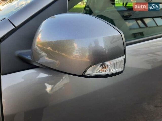 Серый Рено Меган, объемом двигателя 1.6 л и пробегом 194 тыс. км за 8100 $, фото 33 на Automoto.ua