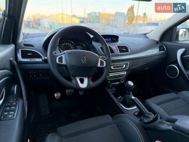 Сірий Рено Меган, об'ємом двигуна 1.5 л та пробігом 260 тис. км за 7550 $, фото 38 на Automoto.ua