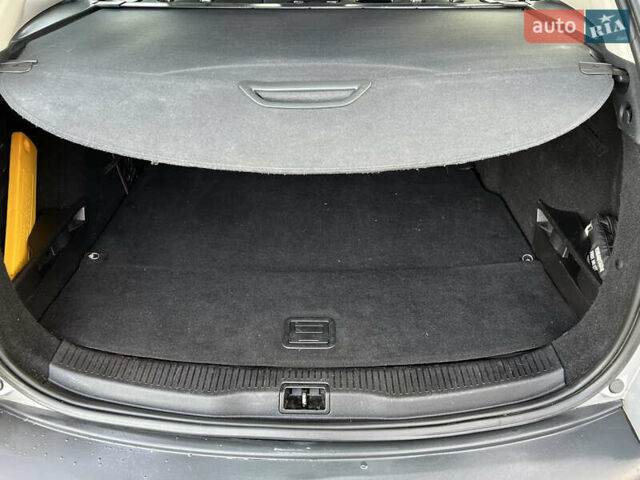 Сірий Рено Меган, об'ємом двигуна 1.5 л та пробігом 230 тис. км за 6999 $, фото 23 на Automoto.ua