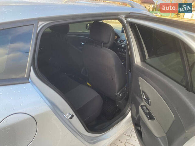 Серый Рено Меган, объемом двигателя 1.46 л и пробегом 258 тыс. км за 6900 $, фото 30 на Automoto.ua