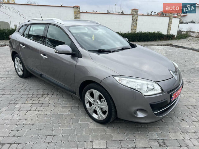 Сірий Рено Меган, об'ємом двигуна 1.5 л та пробігом 199 тис. км за 8250 $, фото 32 на Automoto.ua