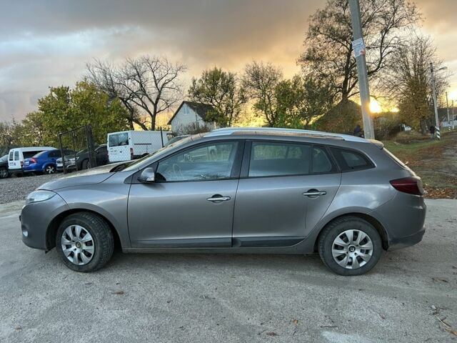 Серый Рено Меган, объемом двигателя 1.5 л и пробегом 200 тыс. км за 5650 $, фото 7 на Automoto.ua