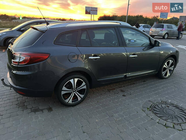 Сірий Рено Меган, об'ємом двигуна 1.5 л та пробігом 236 тис. км за 7900 $, фото 3 на Automoto.ua