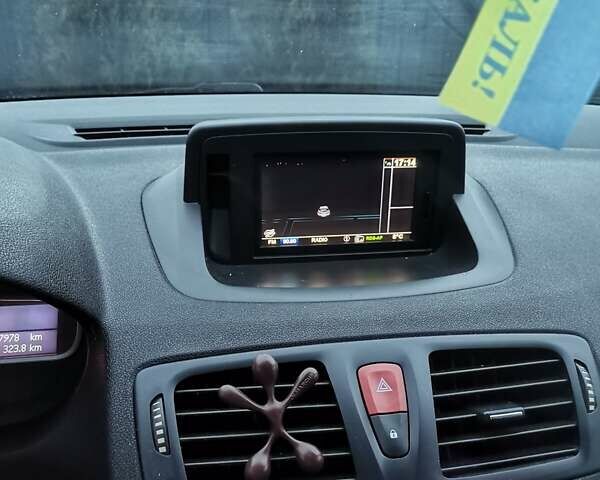 Сірий Рено Меган, об'ємом двигуна 1.46 л та пробігом 267 тис. км за 6900 $, фото 15 на Automoto.ua