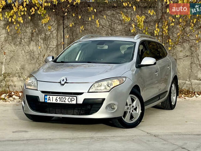 Серый Рено Меган, объемом двигателя 1.46 л и пробегом 274 тыс. км за 6300 $, фото 9 на Automoto.ua