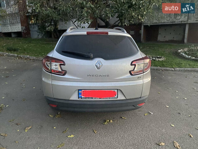 Серый Рено Меган, объемом двигателя 1.5 л и пробегом 242 тыс. км за 7999 $, фото 4 на Automoto.ua