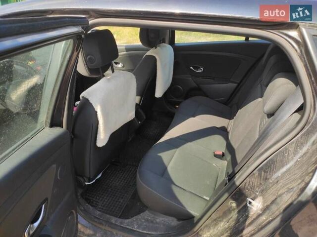 Сірий Рено Меган, об'ємом двигуна 1.5 л та пробігом 263 тис. км за 6500 $, фото 6 на Automoto.ua
