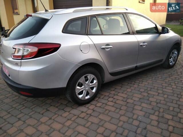 Серый Рено Меган, объемом двигателя 1.5 л и пробегом 230 тыс. км за 6700 $, фото 6 на Automoto.ua