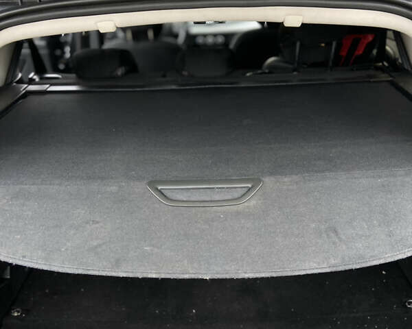 Сірий Рено Меган, об'ємом двигуна 1.46 л та пробігом 260 тис. км за 5600 $, фото 15 на Automoto.ua