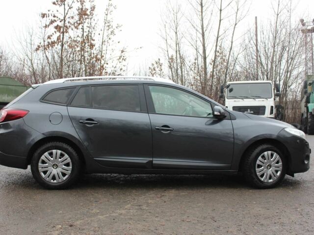 Серый Рено Меган, объемом двигателя 1.4 л и пробегом 250 тыс. км за 5450 $, фото 3 на Automoto.ua