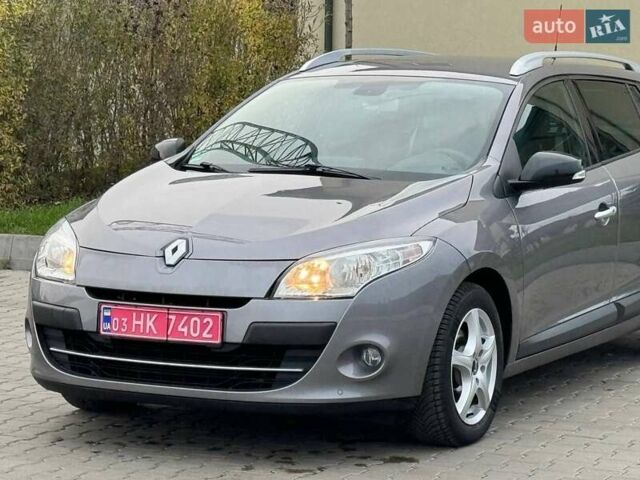 Сірий Рено Меган, об'ємом двигуна 1.4 л та пробігом 216 тис. км за 7700 $, фото 1 на Automoto.ua