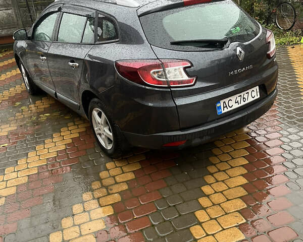 Серый Рено Меган, объемом двигателя 1.46 л и пробегом 320 тыс. км за 7150 $, фото 35 на Automoto.ua