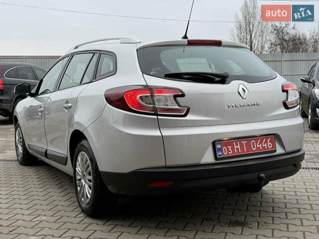 Сірий Рено Меган, об'ємом двигуна 1.6 л та пробігом 182 тис. км за 6699 $, фото 16 на Automoto.ua