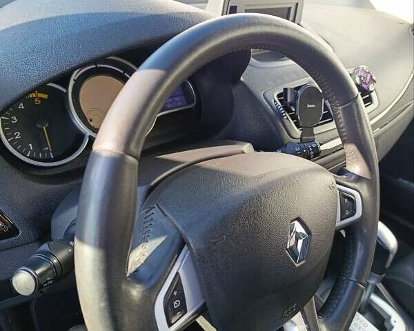 Сірий Рено Меган, об'ємом двигуна 1.5 л та пробігом 229 тис. км за 7600 $, фото 14 на Automoto.ua