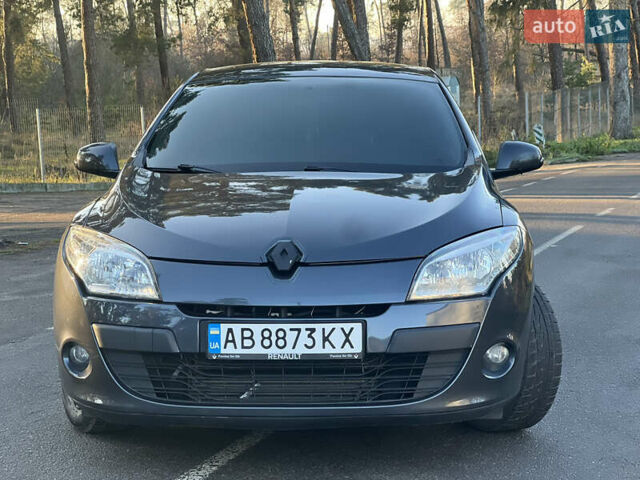 Серый Рено Меган, объемом двигателя 1.46 л и пробегом 233 тыс. км за 7649 $, фото 7 на Automoto.ua