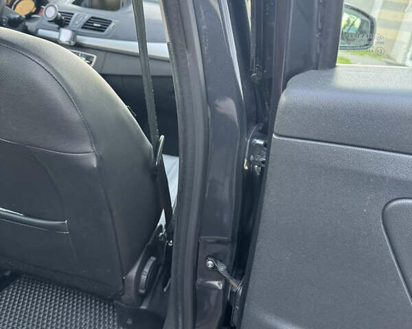 Сірий Рено Меган, об'ємом двигуна 1.5 л та пробігом 225 тис. км за 8000 $, фото 14 на Automoto.ua