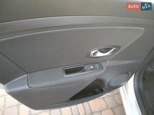 Серый Рено Меган, объемом двигателя 1.5 л и пробегом 230 тыс. км за 6700 $, фото 16 на Automoto.ua
