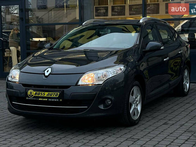 Серый Рено Меган, объемом двигателя 1.5 л и пробегом 234 тыс. км за 7500 $, фото 2 на Automoto.ua