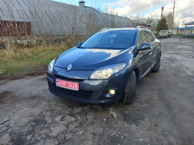 Сірий Рено Меган, об'ємом двигуна 1.6 л та пробігом 216 тис. км за 7500 $, фото 2 на Automoto.ua