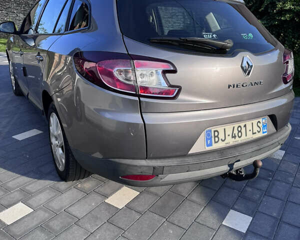 Сірий Рено Меган, об'ємом двигуна 1.5 л та пробігом 282 тис. км за 6500 $, фото 2 на Automoto.ua