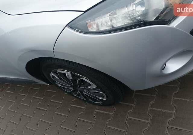 Серый Рено Меган, объемом двигателя 1.46 л и пробегом 307 тыс. км за 5800 $, фото 13 на Automoto.ua