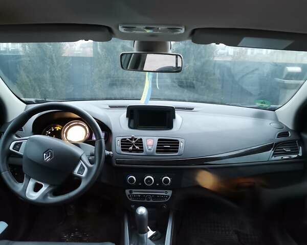 Сірий Рено Меган, об'ємом двигуна 1.46 л та пробігом 267 тис. км за 6900 $, фото 11 на Automoto.ua