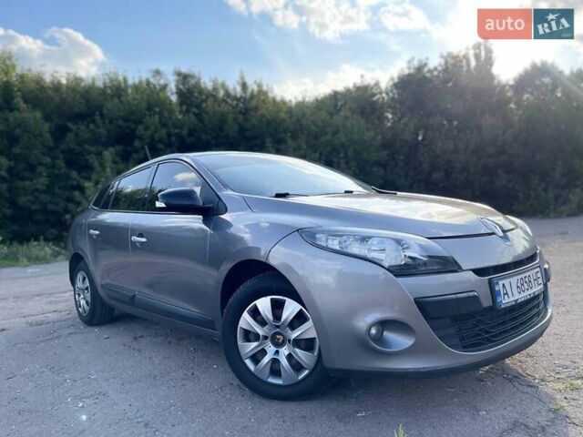 Сірий Рено Меган, об'ємом двигуна 1.46 л та пробігом 339 тис. км за 6400 $, фото 4 на Automoto.ua