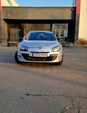 Сірий Рено Меган, об'ємом двигуна 1.5 л та пробігом 288 тис. км за 7100 $, фото 11 на Automoto.ua