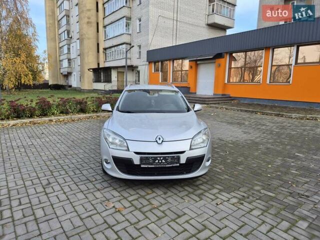 Сірий Рено Меган, об'ємом двигуна 1.46 л та пробігом 252 тис. км за 7300 $, фото 2 на Automoto.ua