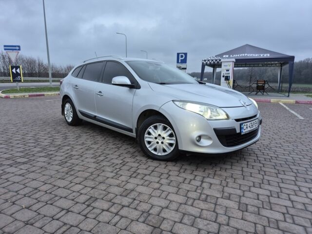 Серый Рено Меган, объемом двигателя 1.5 л и пробегом 254 тыс. км за 7300 $, фото 2 на Automoto.ua